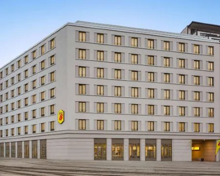 Super 8 by Wyndham Chemnitz ケムニッツのホテル