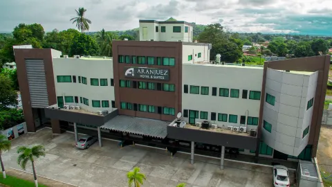 Aranjuez Hotel & Suites in David