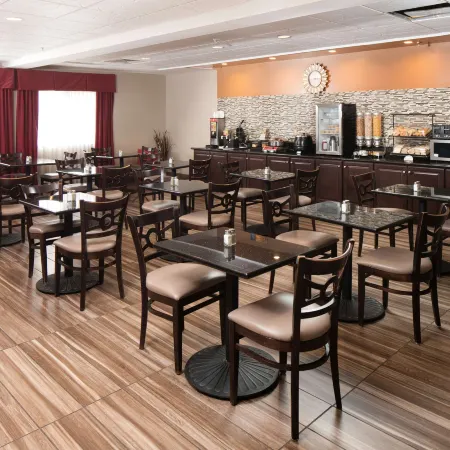 Sleep Inn & Suites North Mobile Saraland Отели в г. Сараленд