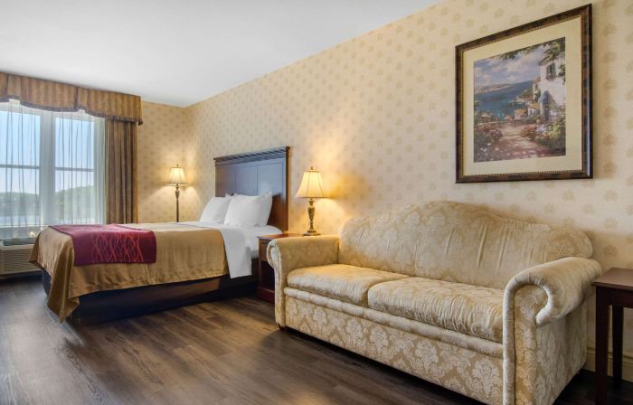 Comfort Inn & Suites