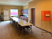 Comfort Suites Texas Ave Hotels near Bee Creek Park