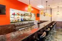 Clarion Inn Near McAllen Airport - Quầy bar