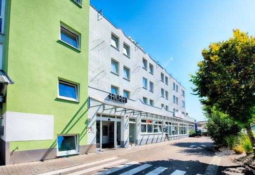 아샤트 컴포트 슈투트가르트