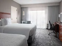 Sonesta Select Phoenix Camelback Hotels near 5 & Diner - N. 16th St.