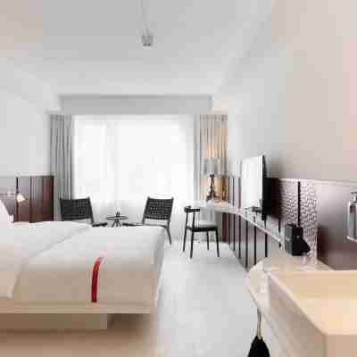 Ruby Claire Hotel Geneva Rooms