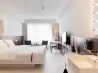 Ruby Claire Hotel Geneva by IHG Hotels near Flower Clock