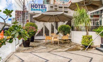 Sambura Praia Hotel