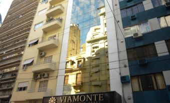 Up Viamonte Hotel
