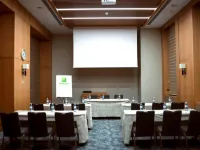 Holiday Inn BAKU by IHG Hotel berhampiran Dataran Kemerdekaan
