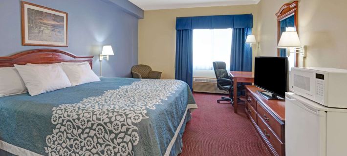 Days Inn by Wyndham Laramie Hotels in Laramie