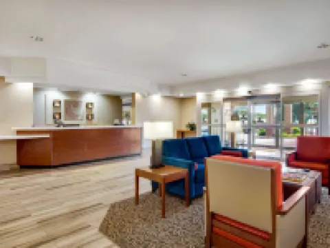 คอมฟอร์ตอินน์ สนามบิน โรงแรมในโรอาโนค