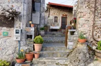 Vasilikata Hotels in Agios Konstantinos