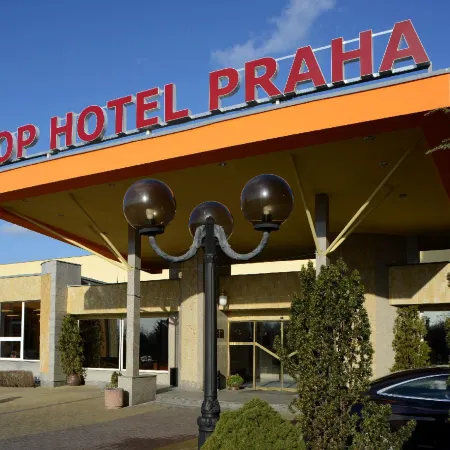 Top Hotel Praha Отели рядом с достопримечательностью «Прага 11»