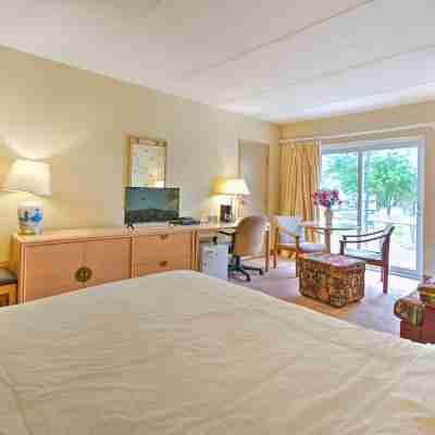 Hotel Motel Penn-Mass Rooms