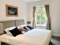 Bookeduk - Large Cosy Cottage Hotels near The Arthur Findlay College Of Psychic Science