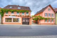 Hotel Altes Weinhaus Hotel in zona Paradiesbrunnen