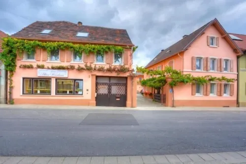 Hotel Altes Weinhaus Hotels in Neustadt