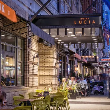 Hotel Lucia Hotels near Pioneer Courthouse Square