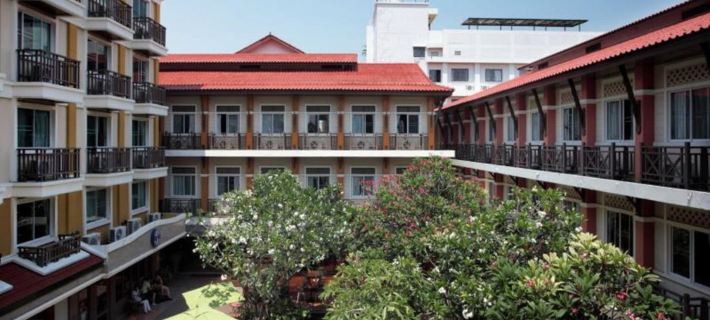 Rambuttri Village Inn & Plaza Hotels in Bangkok