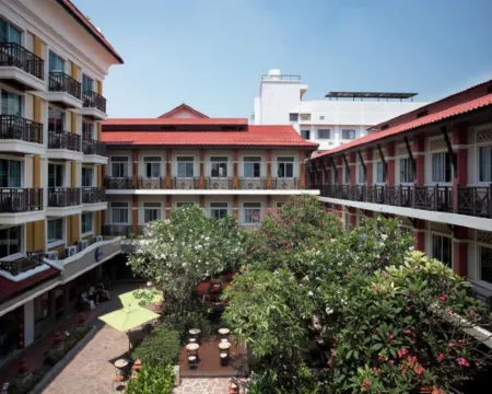 람부트리 빌리지 인 방콕 호텔