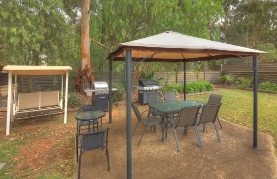 凱阿布勒姆鄉村汽車旅館