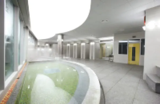 ราอน โฮเทล แอนด์ รีสอร์ท