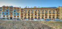 Luna Holiday Complex Hotels near Għajn Tuffieħa