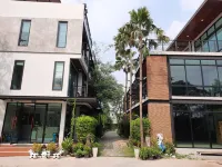 PomPom Home Hotels in Bangkok