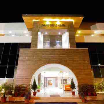 Hotel Santosh Dham Hotel Exterior