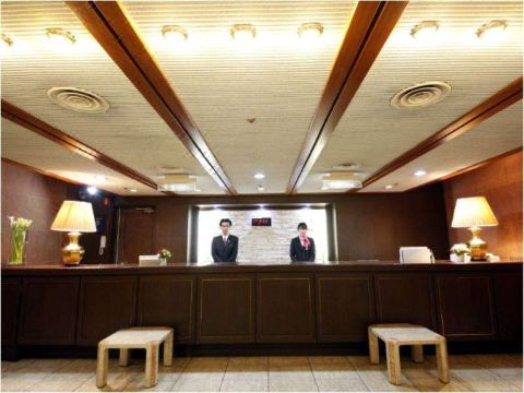 4. 센트럴 호텔 요..