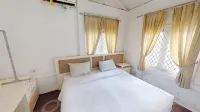 Marbella Villa RESORT​ Hotel dekat CFD Sukamandi Ciasem