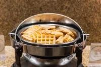 Crowne Plaza NEWARK AIRPORT by IHG - พร้อมอาหารเช้า
