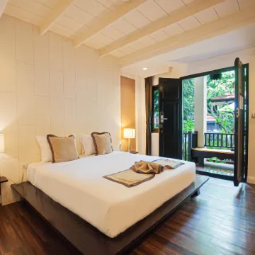 B2 Suthep Night Market Premier Resort Hotels near Wat Phra That Doi Suthep