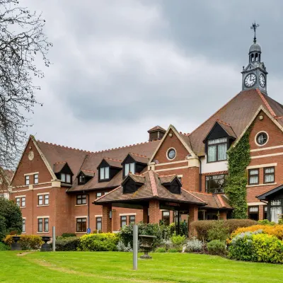 DoubleTree by Hilton Stratford Upon Avon Hotels near The MAD Museum