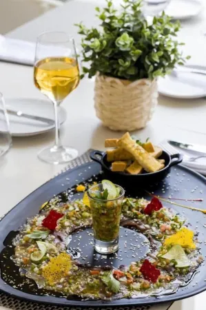 Oasis Tarrafal Alfandega Suites