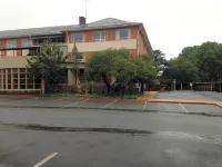 The Shakespeare Inn Hotels in Vereeniging