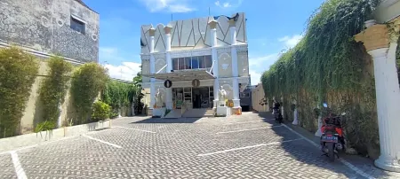 Votel Hotel De'Pratnya Kediri