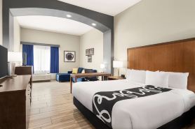 La Quinta Inn & Suites by Wyndham Brownsville North