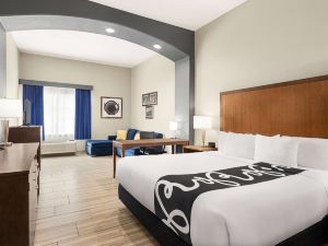 La Quinta Inn & Suites by Wyndham Brownsville North