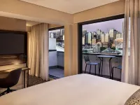 Aiden By Best Western Darling Harbour Hotels near الصخور