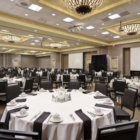 Embassy Suites by Hilton Montgomery Hotel & Conference Center