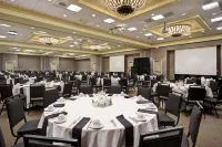 Embassy Suites by Hilton Montgomery Hotel & Conference Center - Pools