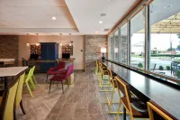 Home2 Suites by Hilton Georgetown - Hot Tub