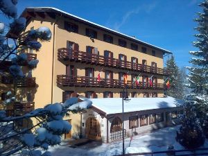 Hotel Alpe Cimbra