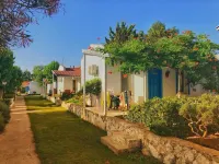 Teos Ormanci Tatil Koyu Hotels in Hidirlik Mahallesi