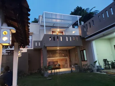 Villa Names Gunung Bunder Hotel dekat Curug Kondang