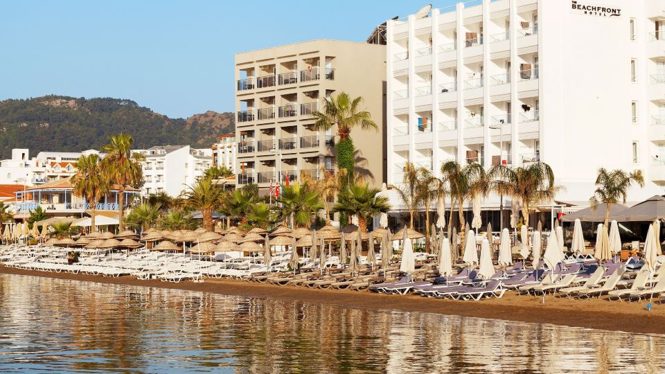 The Beachfront Hotel Adult Only 16 Plus
