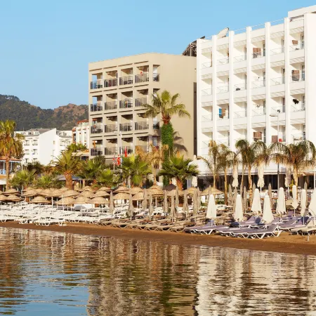 The Beachfront Hotel Adult Only 16 Plus
