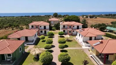 Stomio Apartments Hôtels à : Gargaliani