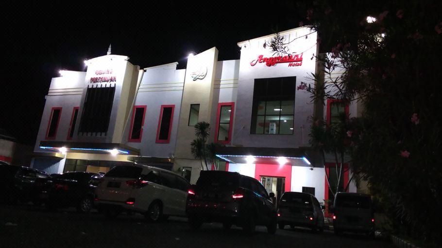 2. Anggraen..